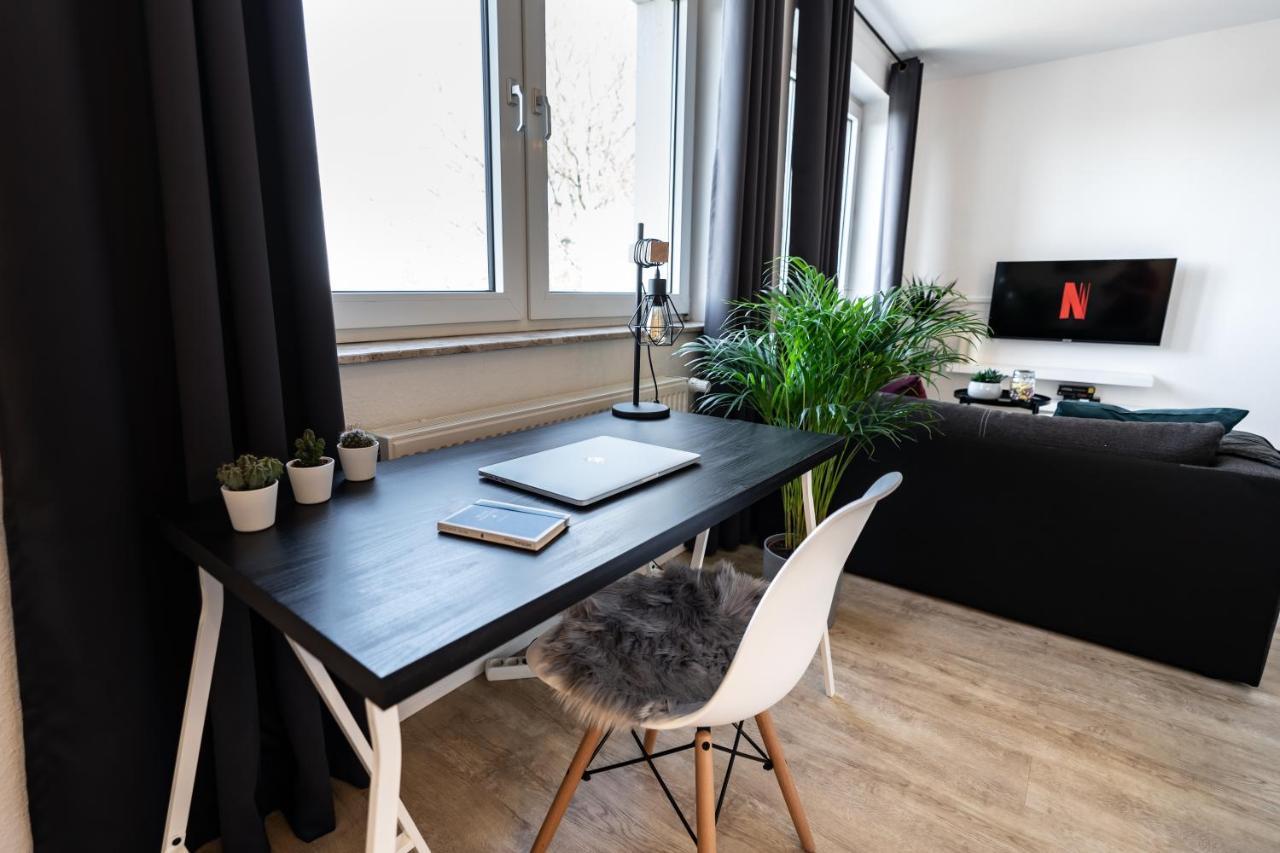 Marvlex #1 - Studio Mit Wifi Und Netflix 策勒 外观 照片